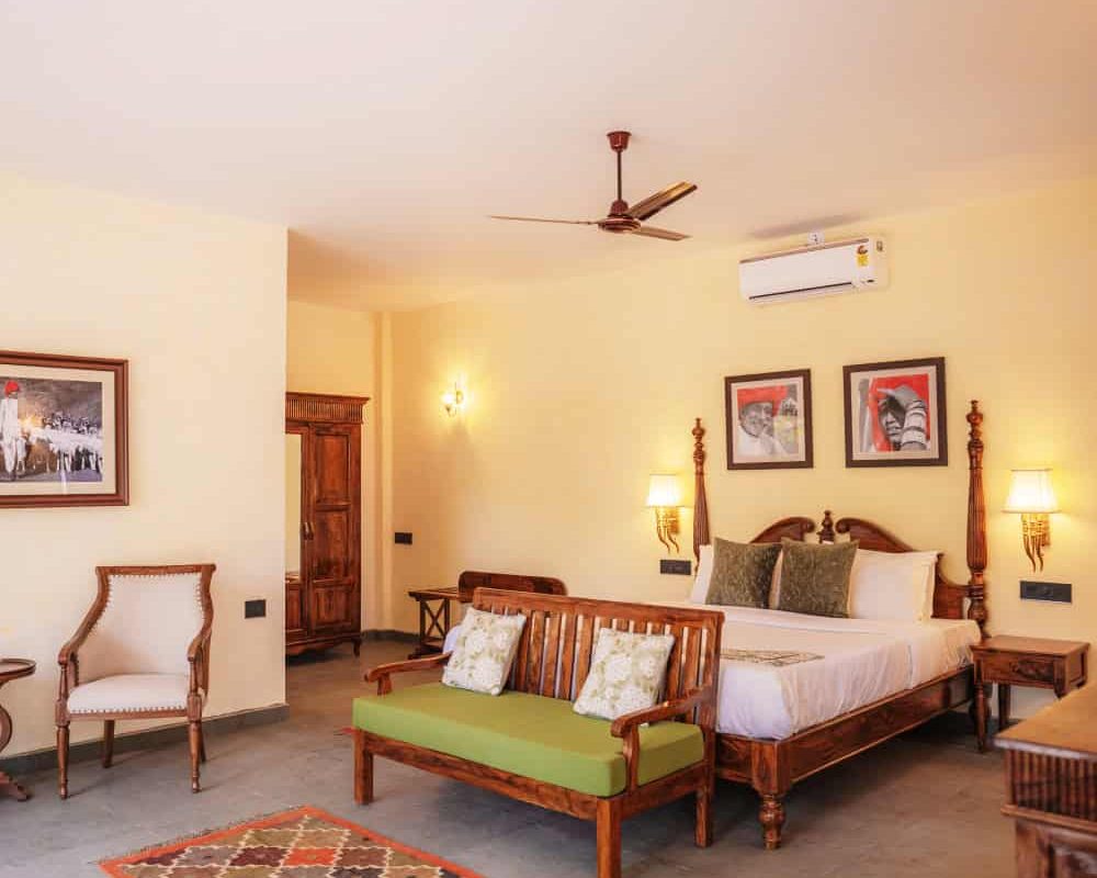 book luxurious holiday cottages & rooms in jawai for holiday